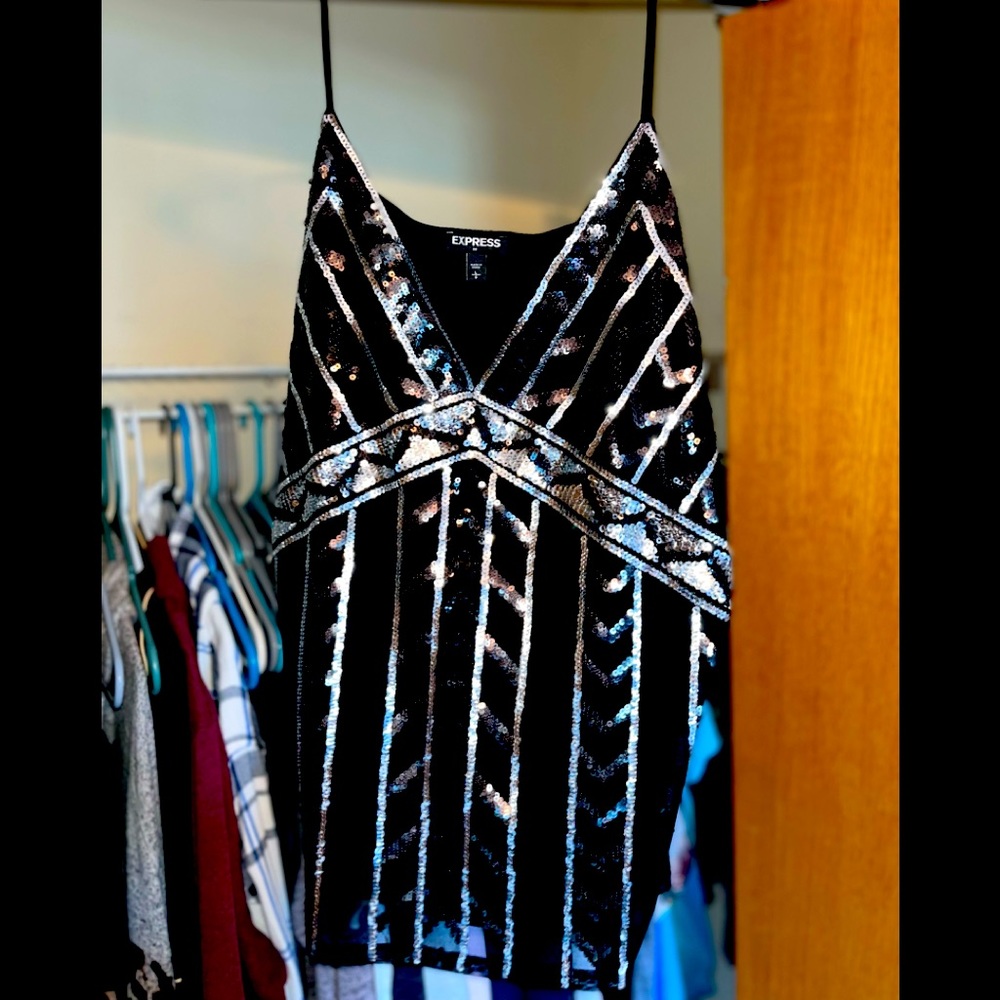 Size large Express tank top